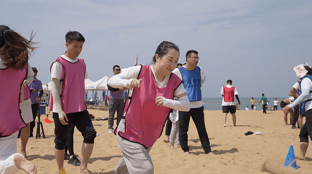 披荊斬棘無畏懼 乘風(fēng)破浪向前沖(圖10)